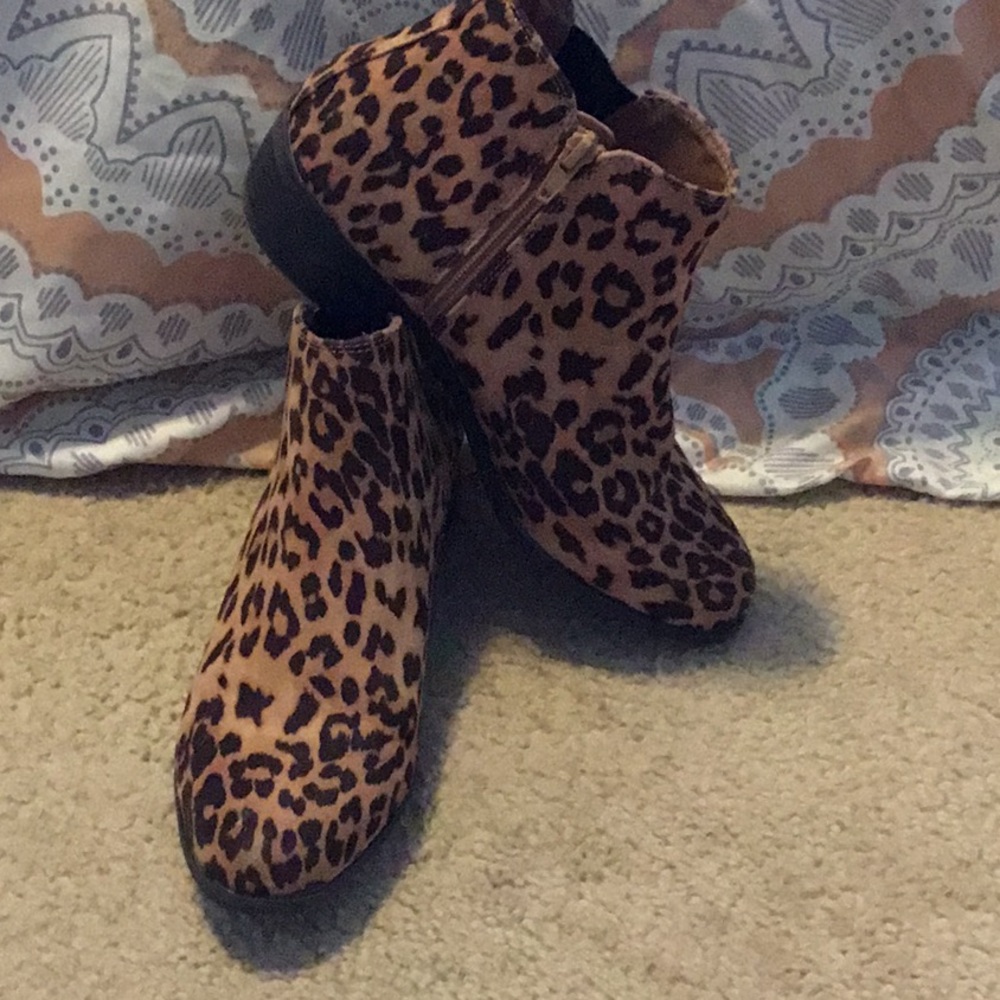 Ankle boots